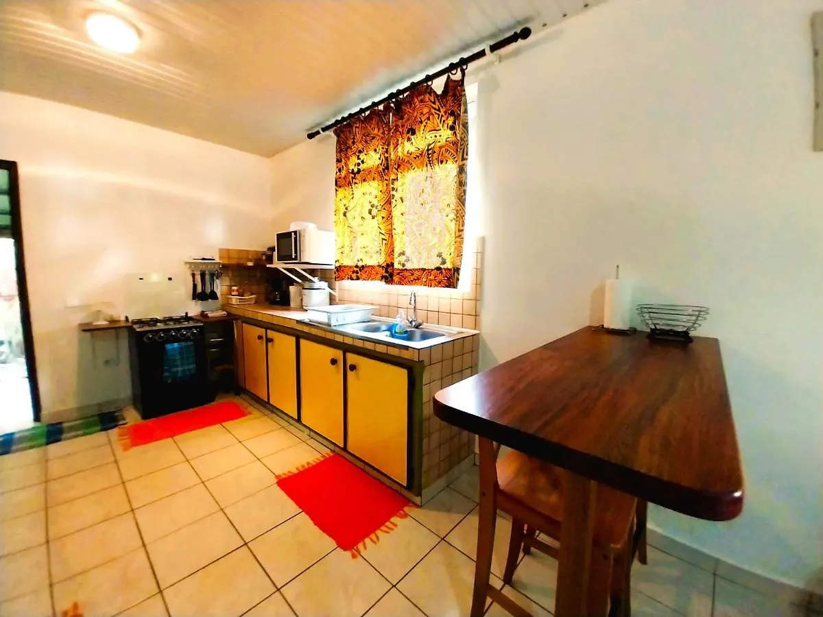 Holiday home Tahiti - Haumaru Beach Fare Mahina